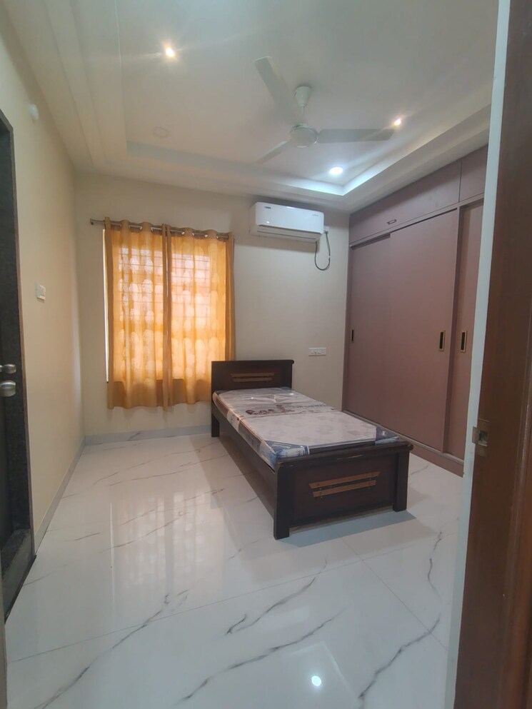 Room, gowlidoddy 3 Bedroom 2200 Sq.Ft. Independent House In Gowlidoddy Hyderabad 8778024