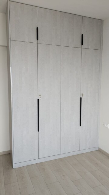 Building Lobby in 3 BHK Apartment at Shapoorji Pallonji Joyville Phase 2, Sector 102 – for Rent