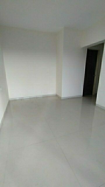 Room in 2.5 BHK Apartment at Kalpataru Srishti, Mira Road – for Rent
