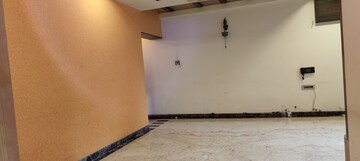 Room in 3 BHK Apartment at Oberoi Springs, Andheri West – for Rent