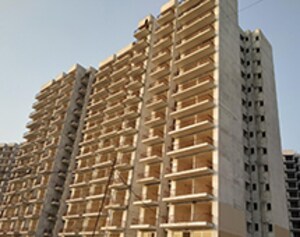 2 BHK Apartment – Exterior View View at Bedarwals Sixty Three Golf Drive, Sector 63 - for Sale