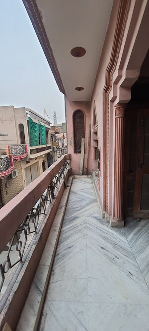 Balcony in 2.5 BHK Independent House at Faridabad Central – for Sale