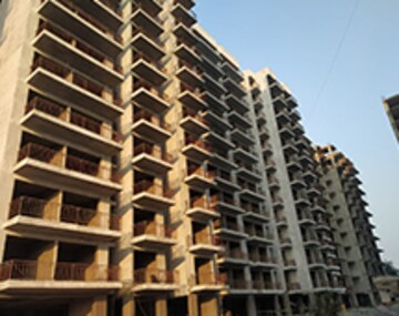 2 BHK Apartment – Exterior View View at Bedarwals Sixty Three Golf Drive, Sector 63 - for Sale