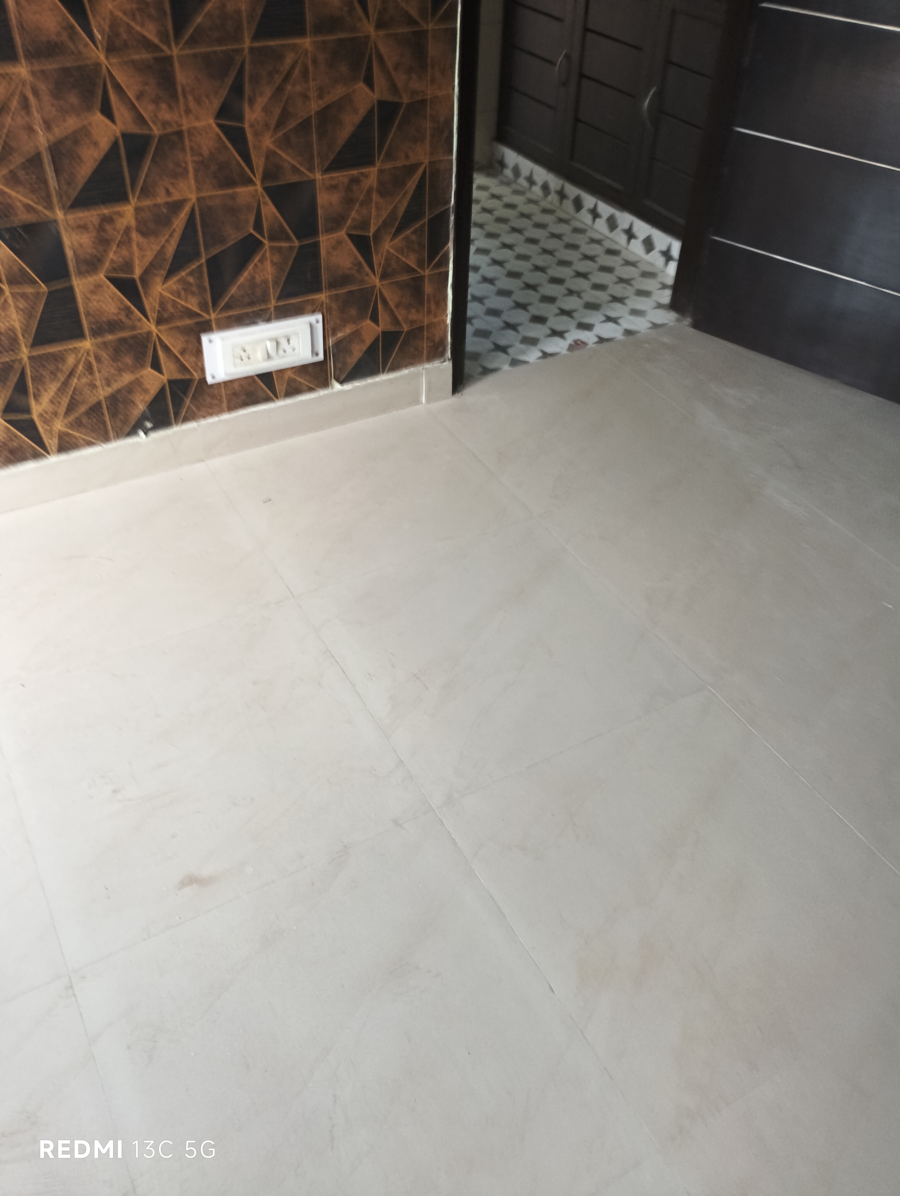 3 BHK Builder Floor For Rent in Lajpat Nagar III