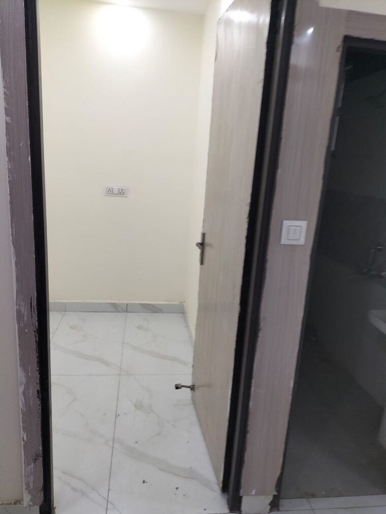 Bathroom, ashoka-ncr-green-extension 2 Bedroom 1100 Sq.Ft. Apartment In Sector 1 Greater Noida Greater Noida 8778150