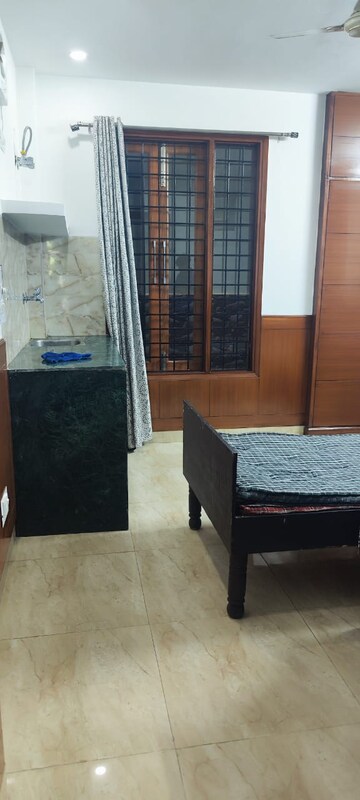 Bedroom in 1 RK Builder Floor at RWA Qutab Enclave, Katwaria Sarai – for Rent
