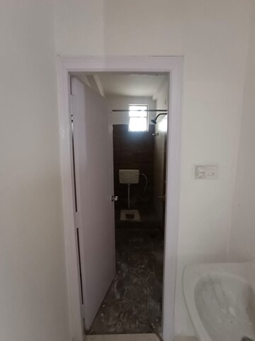 Bathroom in 2 BHK Apartment at Fortune Green Homes Falcon, Alkapoor – for Rent