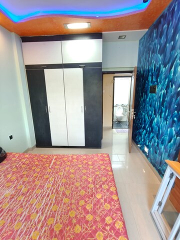 Bedroom in 2 BHK Apartment at Raheja Heights Phase 2, Goregaon East – for Rent