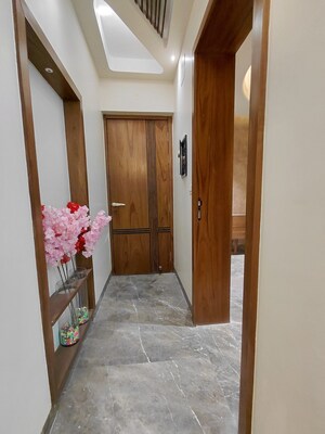  3 BHK Apartment at Janakpuri – for Sale