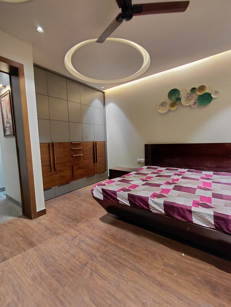 Bedroom, janakpuri 3 Bedroom 1200 Sq.Ft. Apartment In Janakpuri Delhi 8778171
