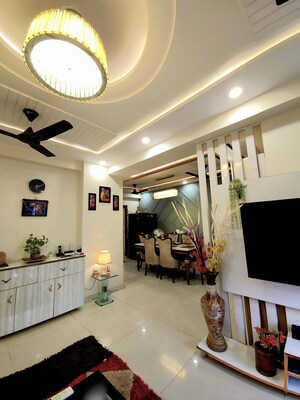 Master Bedroom in 3 BHK Apartment at Saviour Green Arch, Tech Zone 4 Greater Noida – for Sale