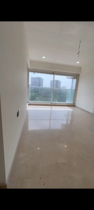 Room in 4 BHK Apartment at Ajmera Prive, Juhu – for Sale