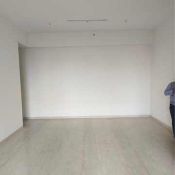 Room in 3 BHK Apartment at Piramal Aranya Arav, Reay Road – for Rent