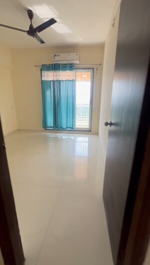 Room in 3 BHK Apartment at Shree Samarth Heights, Ghansoli – for Sale