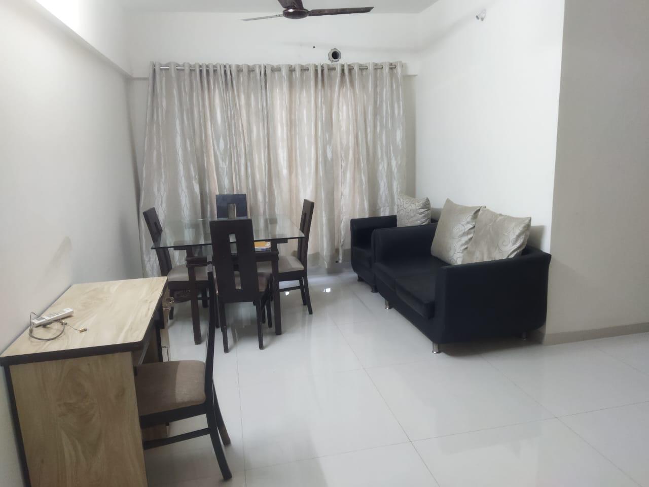 2 BHK + Pooja Room,Study Room 750 Sq.Ft. Apartment in Neelkanth Sunberry