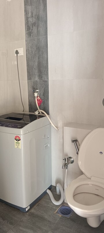 Furnished Amenities in 1 BHK Apartment at Sethia Imperial Avenue, Malad East – for Rent