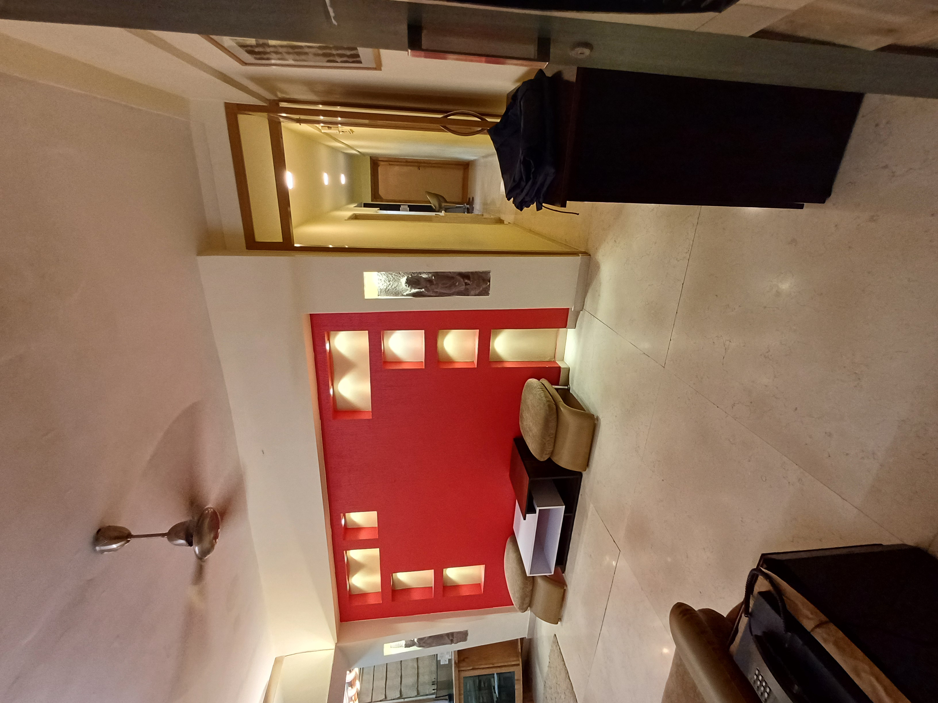 2 BHK Apartment For Rent in Juhu Road