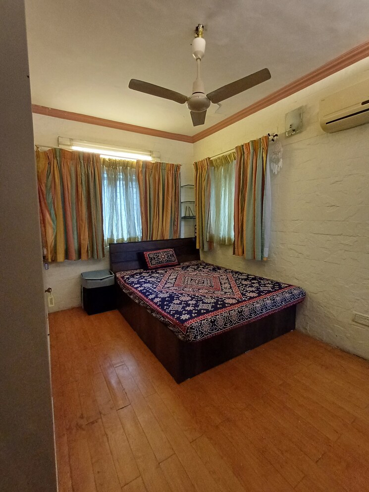 undefined, juhu road 2 Bedroom 750 Sq.Ft. Apartment In Juhu Road Mumbai 8778208