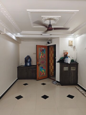 Living Room in 1.5 BHK Apartment at Kashish Park Apartment, Lal Bahadur Shastri Road – for Rent