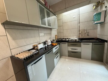 Kitchen in 4 BHK Apartment at Greeshma Residency II, Eastern Express Highway – for Rent