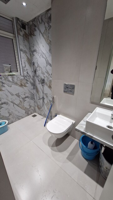 Attached Bathroom in 4 BHK Apartment at Greeshma Residency II, Eastern Express Highway – for Rent