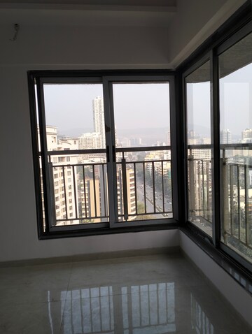 Room in 1 BHK Apartment at Je and Vee Vrindavan, Malad East – for Rent