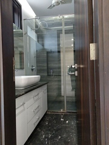 Kitchen in 3 BHK Builder Floor at Shivalik Colony – for Rent