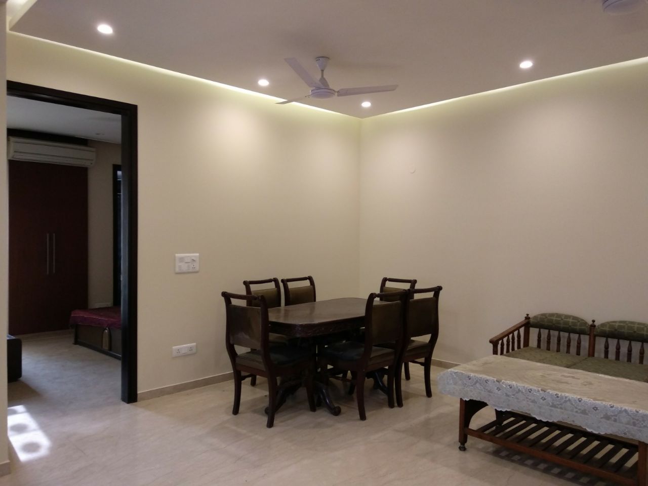 3 BHK Builder Floor For Rent in Shivalik Colony
