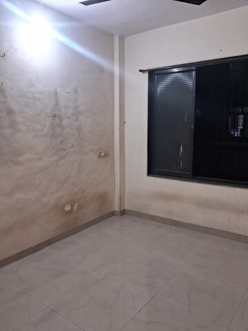 Room in 1 BHK Apartment at Om Chaitanya Niwas, Kopar Khairane – for Rent