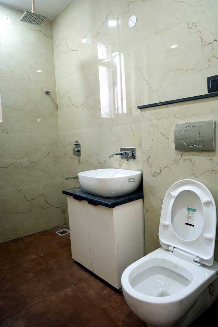 Bathroom, bcl-chinar-homes 3 Bedroom 2150 Sq.Ft. Builder Floor In Dhakoli Zirakpur 8778296