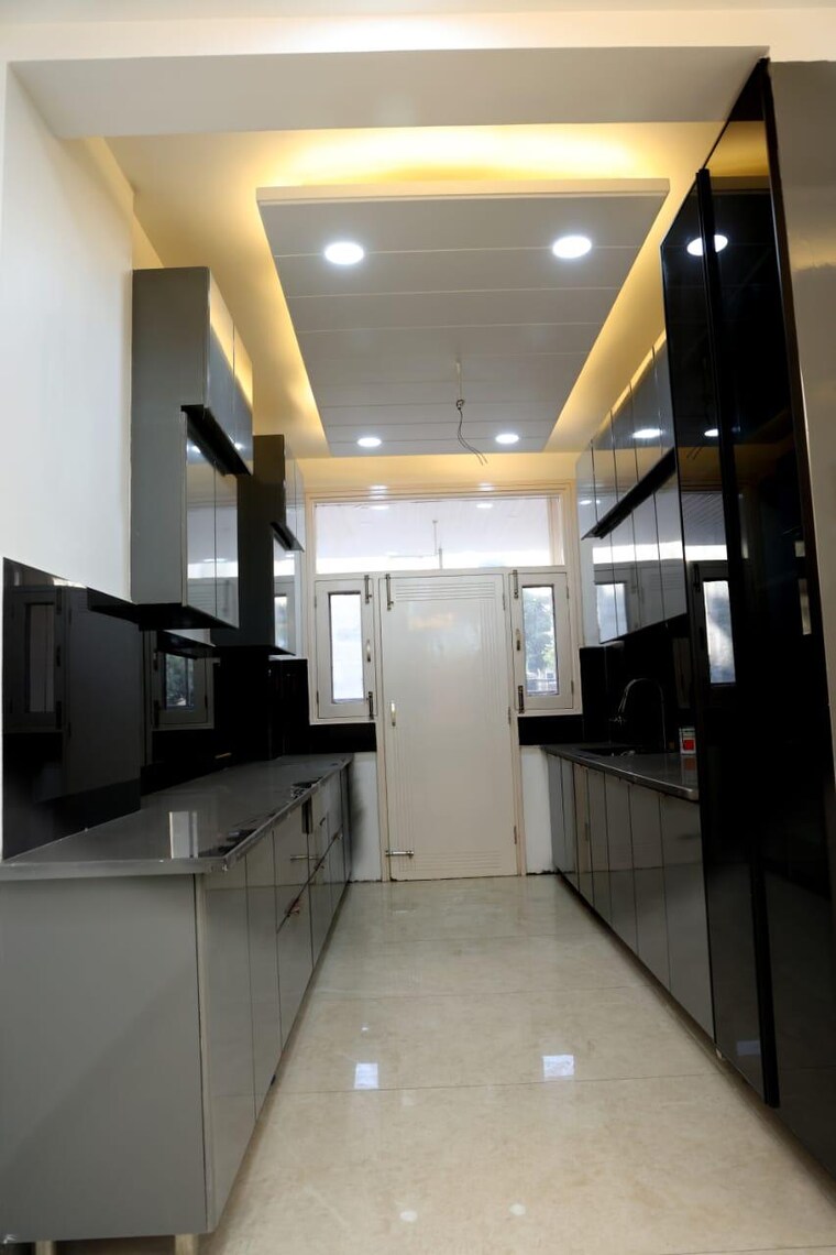 Kitchen, bcl-chinar-homes 3 Bedroom 2150 Sq.Ft. Builder Floor In Dhakoli Zirakpur 8778296
