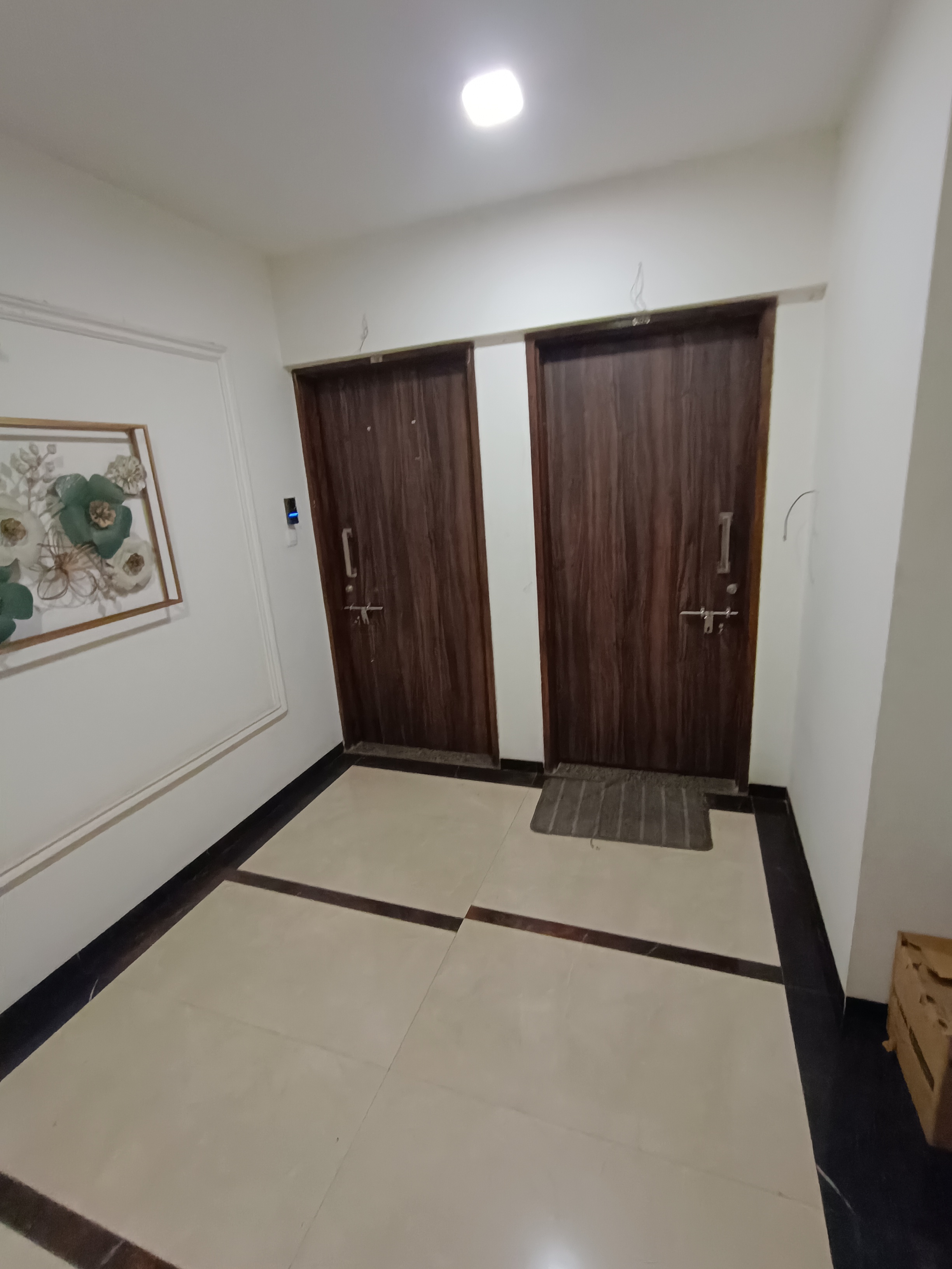 2.5 BHK + Pooja Room,Servant Room,Study Room,Extra Room Apartment For Rent in Akshar Alvario