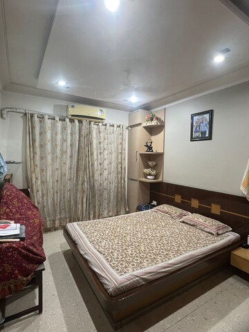 Bedroom in 3 BHK Apartment at Sector 7 Kopar Khairane – for Rent