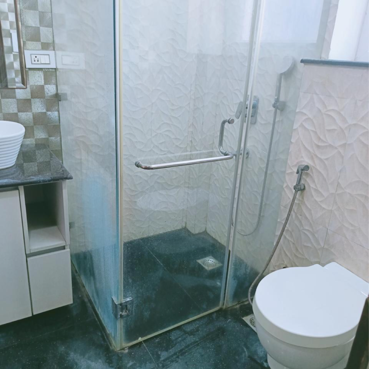 Bathroom, south extension ii 3 Bedroom 1900 Sq.Ft. Builder Floor In South Extension ii Delhi 8778323