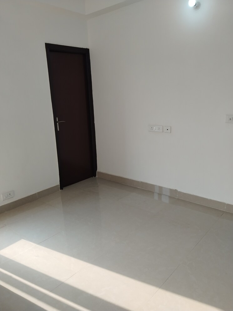 Room, amrapali-terrace-homes 3.5 Bedroom 1700 Sq.Ft. Apartment In Tech Zone 4 Greater Noida Greater Noida 8778331