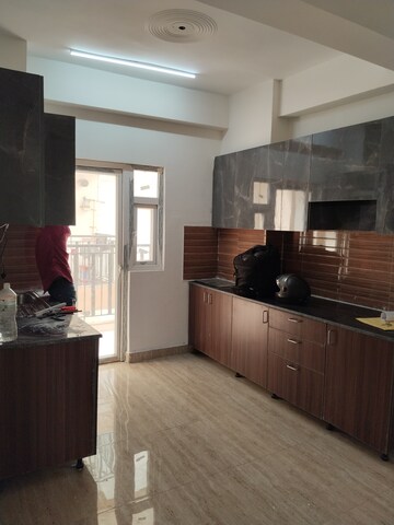 Kitchen in 3.5 BHK Apartment at Amrapali Terrace Homes, Tech Zone 4 Greater Noida – for Rent