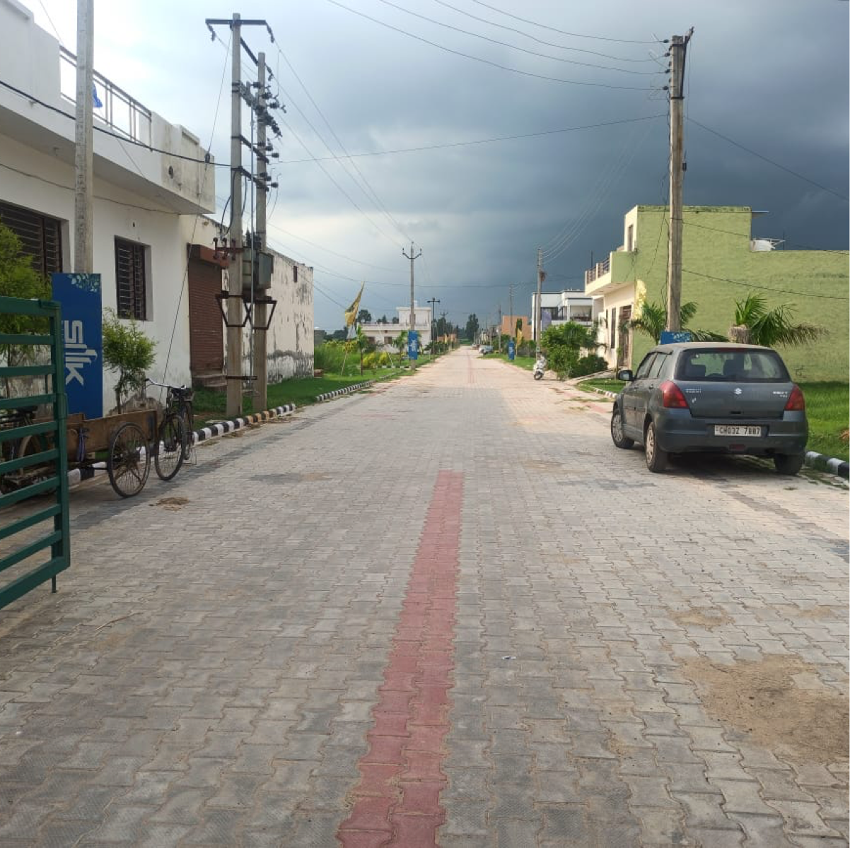 Plot For Sale in Gulmohar Valley 2