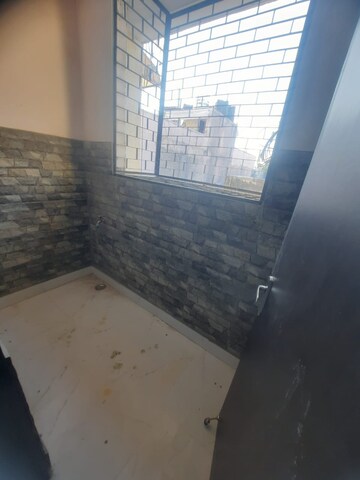 Bathroom in 1.5 BHK Builder Floor at Malviya Nagar – for Rent