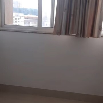 Room in 1.5 BHK Apartment at Runwal Forests, Dockyard Colony – for Rent
