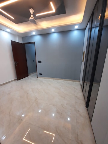 Furnished Amenities in 2 BHK Builder Floor at Malviya Nagar – for Rent