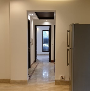 Building Lobby in 3 BHK Builder Floor at Panchsheel Enclave – for Rent