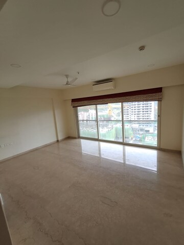 Room in 4 BHK Apartment at Supreme Amadore, Baner – for Sale