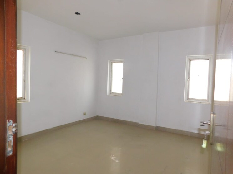 Room, aashiyana-sai-home 2 Bedroom 950 Sq.Ft. Apartment In Sector 70 Noida 8778373