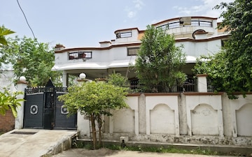 3.5 BHK Independent House For Sale in Unitech South City, South City