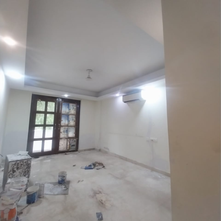 Room, new friends colony 4 Bedroom 3000 Sq.Ft. Builder Floor In New Friends Colony Delhi 8778441