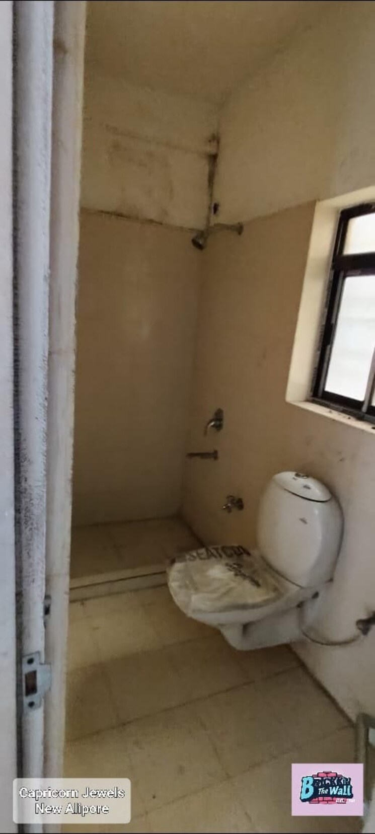 Bathroom, new alipore 3 Bedroom 1575 Sq.Ft. Builder Floor In New Alipore Kolkata 8778450