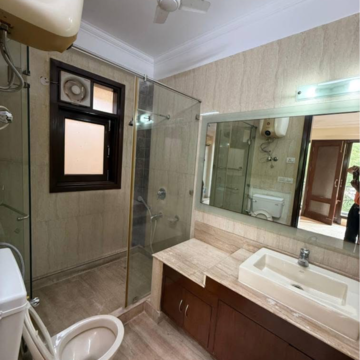 Attached Bathroom in 3 BHK Builder Floor at Pamposh Enclave – for Rent