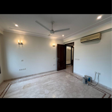 Bedroom in 3 BHK Builder Floor at Pamposh Enclave – for Rent