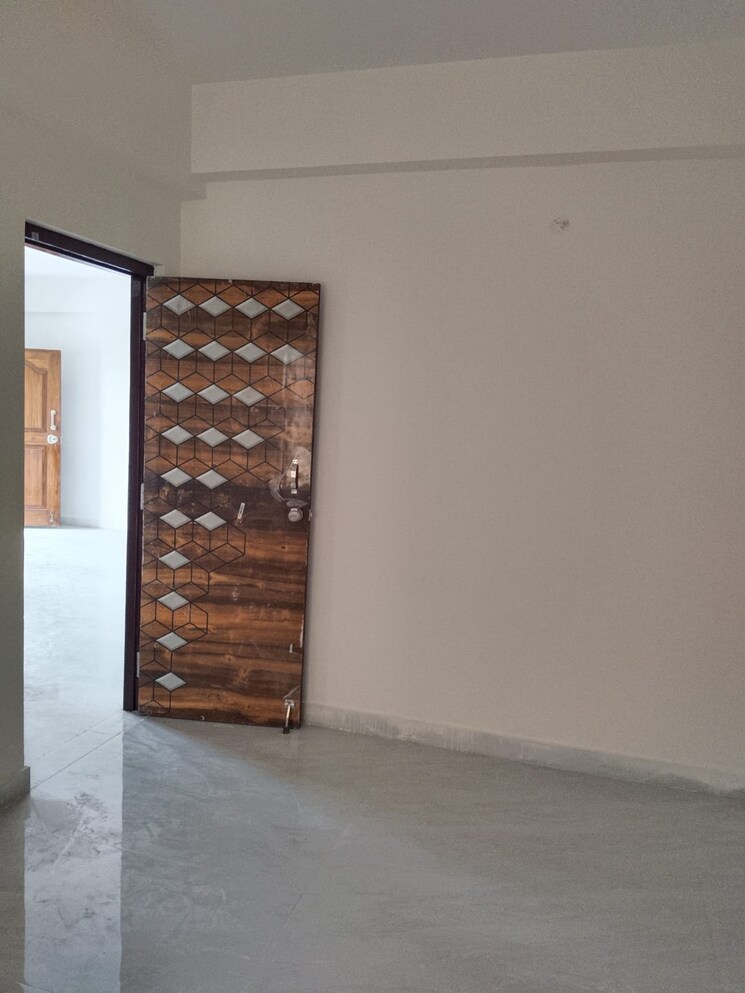 Room, pothinamallayya palem 3 Bedroom 1400 Sq.Ft. Apartment In Pothinamallayya Palem Vizag 8778496