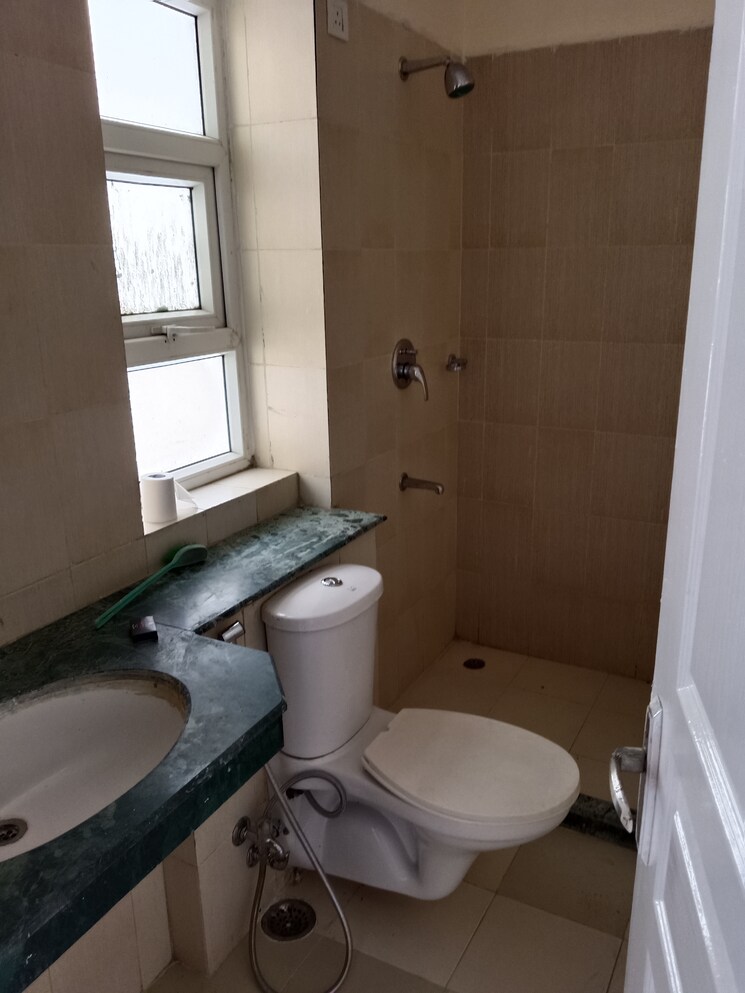Bathroom, piyush-heights 2 Bedroom 1268 Sq.Ft. Apartment In Sector 89 Faridabad 8778491
